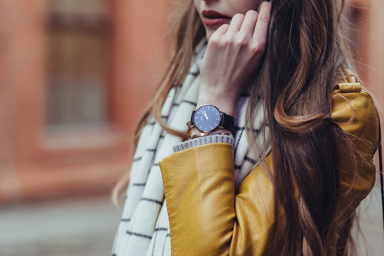 Top Fashion Bloggers who make Your Style Grace You!