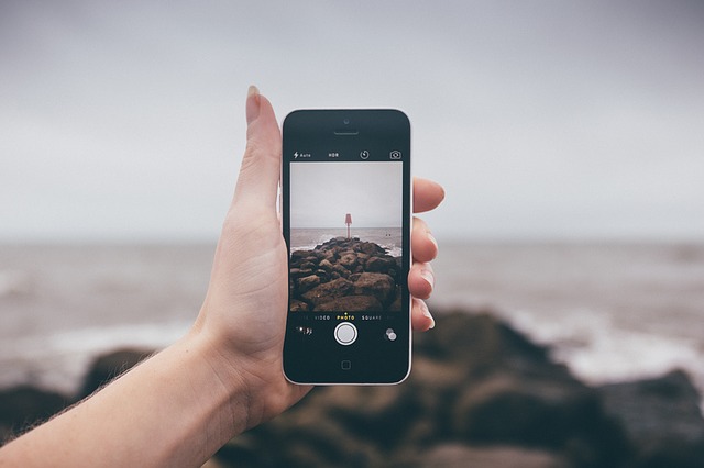 Best Camera Smartphone Under INR 15000 in 2018