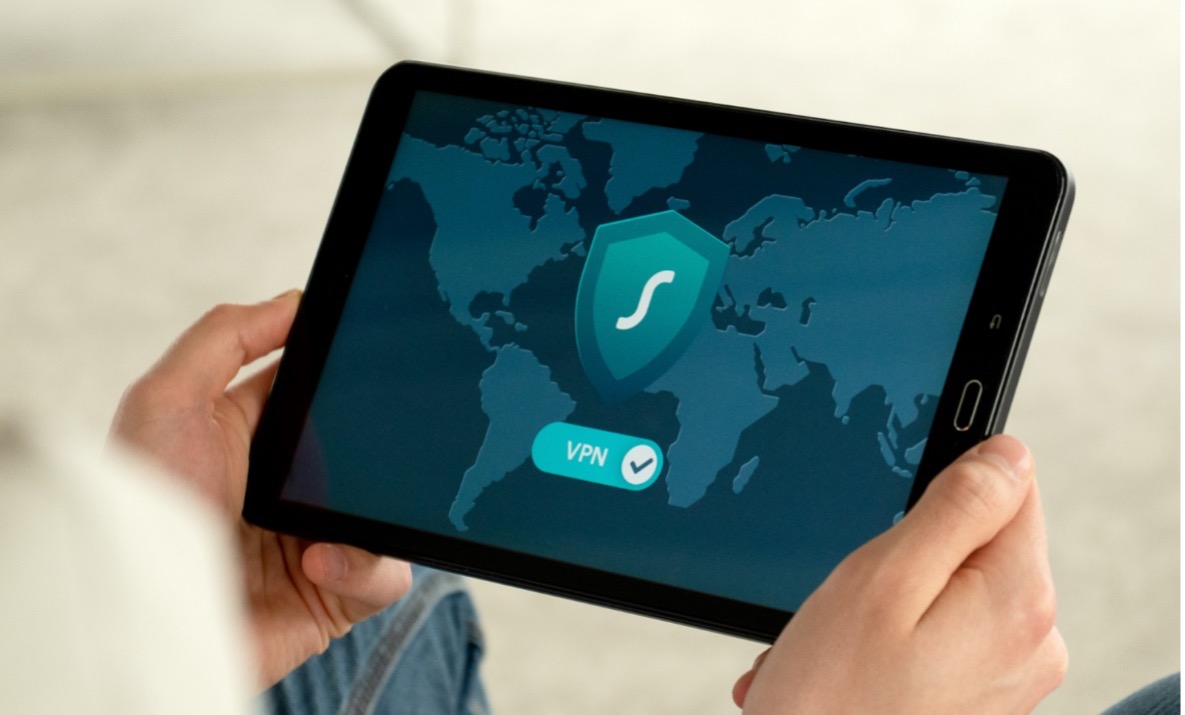 Make Your Own DIY Netflix