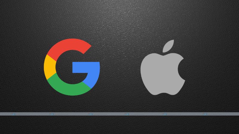 US senator has stated that governments are covertly monitoring Apple and Google users by accessing their push notifications