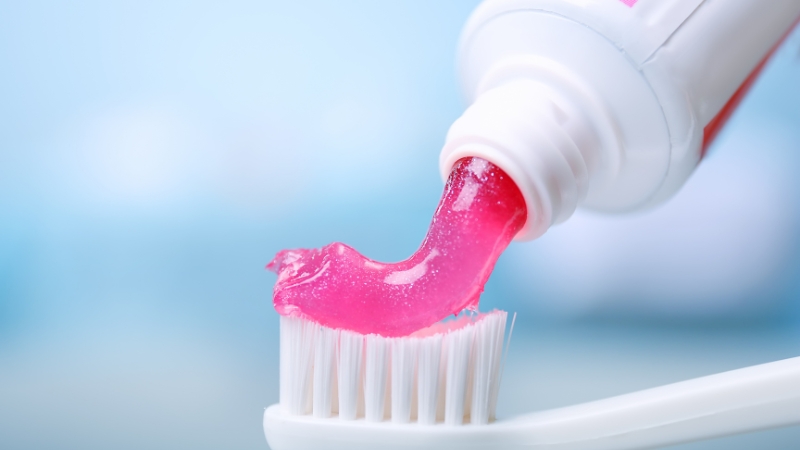 Unveiling the Mystery: Why Experts Say to Avoid Fluoride in Toothpaste